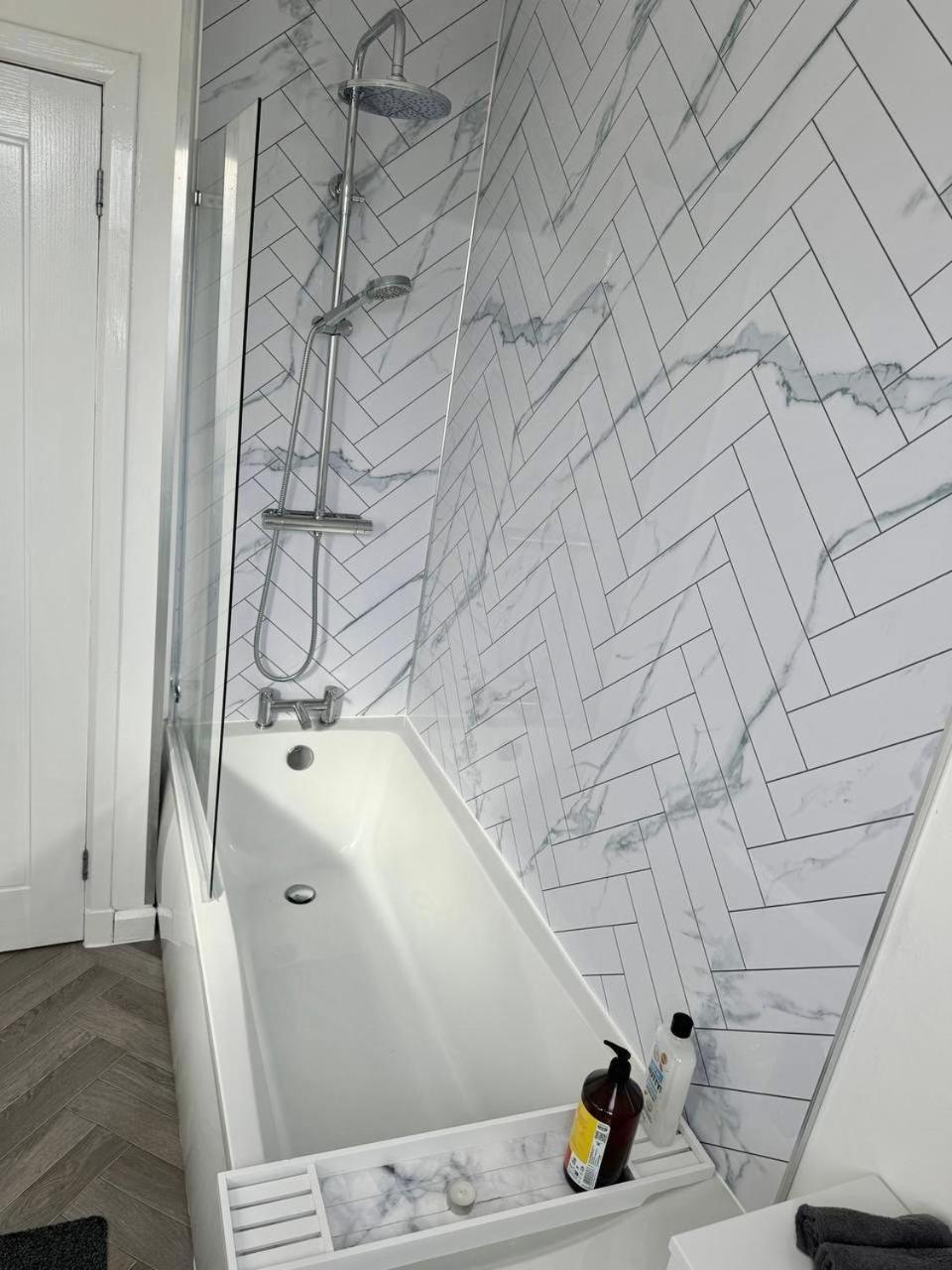 Clydebank Brand New 3Bdr Home, Glasgow 外观 照片