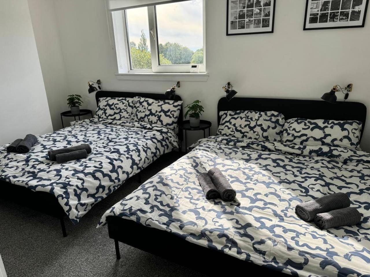 Clydebank Brand New 3Bdr Home, Glasgow 外观 照片